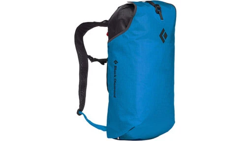 Black Diamond Trail Blitz 16 Daypack -Black Diamond opplanet black diamond trail blitz 16 daypack kingfisher bd6812304015all1 main